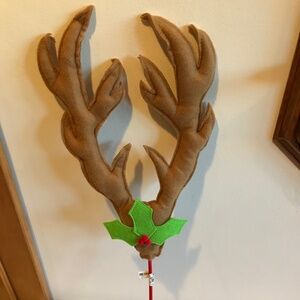 NWT 24” REINDEER ANTLER TREE TOPPER/PICK